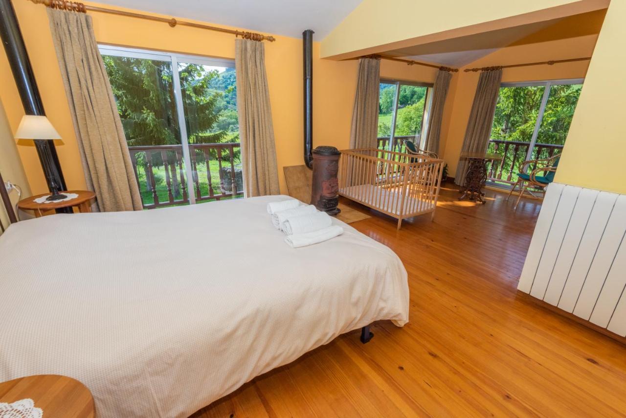Casa Oriental Guest House Cereceda  Exterior photo